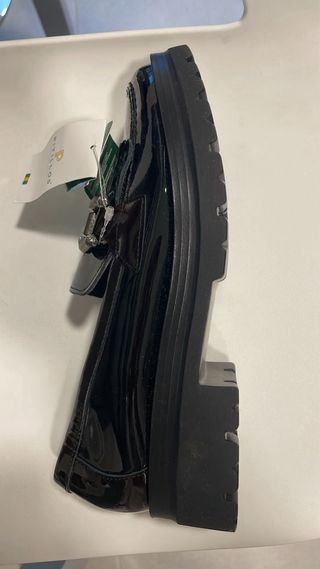 Zapatos Pitillos señora talla 39. Color burdeos