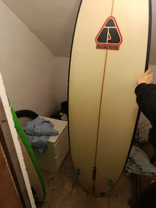 Tablas de surf (fibra y corcho)