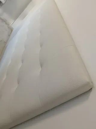 Cabecero polipiel blanco