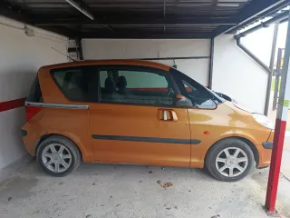Peugeot 1007 2007