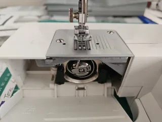 Máquina de coser Singer Tradition 2263