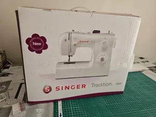 Máquina de coser Singer Tradition 2263