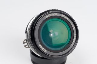 Nikon Nikkor 28mm 1:3.5 Ai Manual Focus
