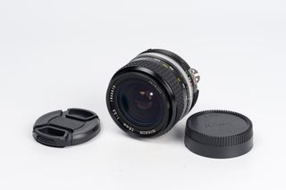 Nikon Nikkor 28mm 1:3.5 Ai Manual Focus