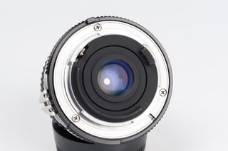 Nikon Nikkor 28mm 1:3.5 Ai Manual Focus