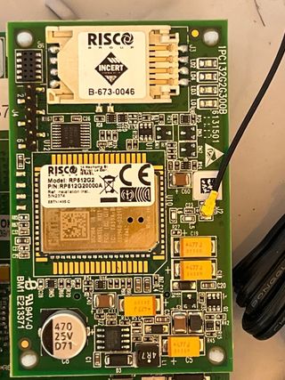 Kit Risco Prosys Plus: 2 Teclados + 5 Volumétricos