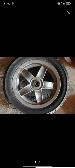 Rueda ciclomotor. Piaggio nrg y zip  Derbi varíant