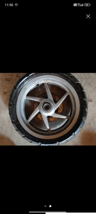 Rueda ciclomotor. Piaggio nrg y zip  Derbi varíant