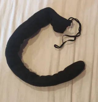 Cola negra flexible para disfraz