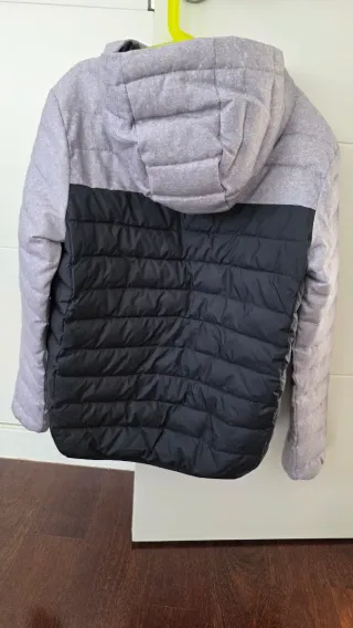 Abrigo Quiksilver niño Talla 12 años