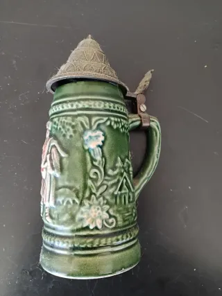 Jarra cerveza cerámica con tapa metal