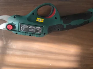 Tijeras podar a batería Parkside