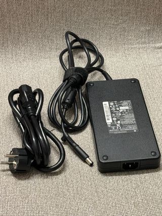 HP Z2 Mini G4 i7 32GB RAM Grafica NVIDIA 4Gb