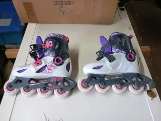 Patines Oxelo Morado y Blanco Talla 32-35