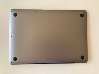 MacBook Air 13”, M1, 2020, Gris Espacial