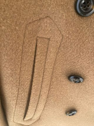 Abrigo MANTECO NUEVO SIN ESTRENAR