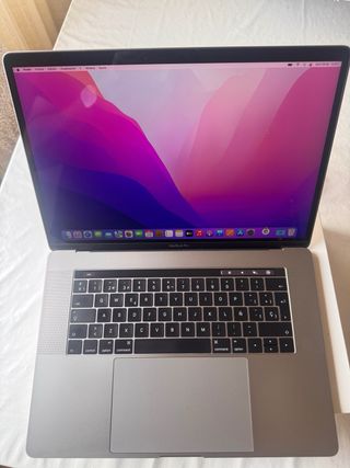 MacBook Pro 15 2016 500GB SSD Radeon 460