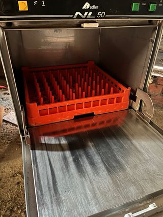 Lavavajillas industrial ADLER NL 50 – Profesional