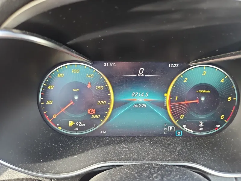 Mercedes-Benz GLC 2020, foto 10