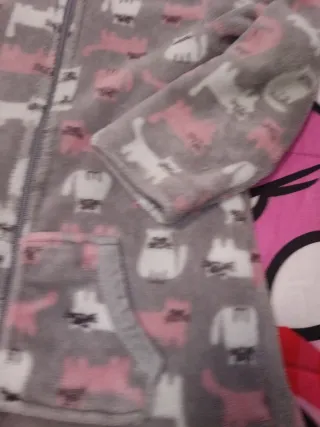 Bata polar niña 6/7 años