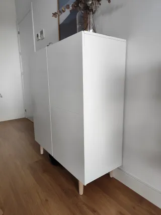 Cómoda nórdica blanca