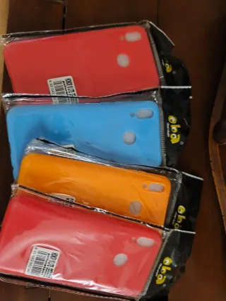 162 Custodie Silicone Nuove