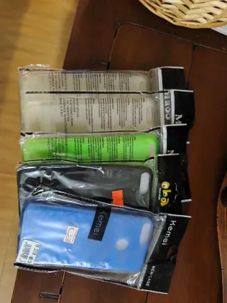 162 Custodie Silicone Nuove