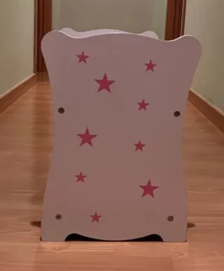 Cuna para muñecas rosa con estrellas