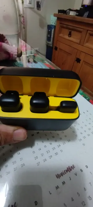 Micrófono y receptor inalámbrico negro