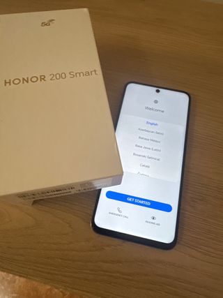 Honor 200 Smart