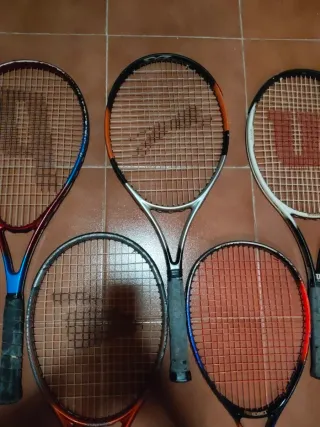 Raquetas de pádel y tenis varias