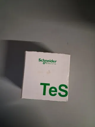 Contactor auxiliar (Relé de control) Schneider