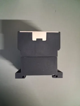 Contactor auxiliar (Relé de control) Schneider