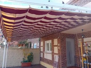 Toldo Pérgola Metálico Blanco y Beige