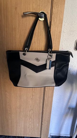 Bolso Guess Marciano Beige y Negro