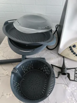 Thermomix TM31 con accesorios y bolsa transporte