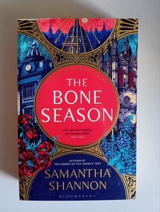 Libro "The Bone Season", en inglés