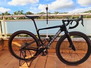 Bicicleta Gravel Cannondale Topstone Carbono