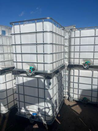 Se vende bombos de 1000L en perfecto estados