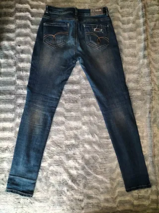 Dos pantalones vaqueros mujer T38/40