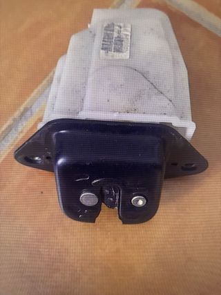 Cerradura Maletero Honda Civic MK8