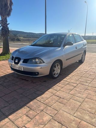 SEAT Cordoba 2004