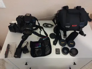 Cámara Canon EOS Rebel T6 + Accesorios Varios