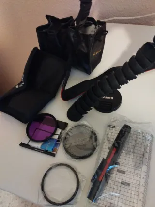 Cámara Canon EOS Rebel T6 + Accesorios Varios