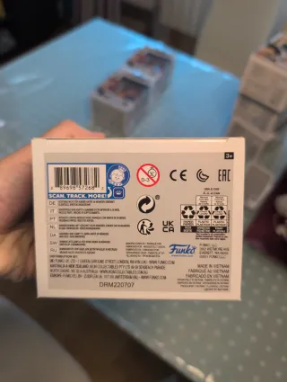 Funkopop Onepiece Trafalgar Law Glow Chase Edition