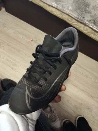 botas fútbol Nike Mercurial Vapor 14 talla 37,5