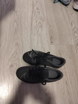 botas fútbol Nike Mercurial Vapor 14 talla 37,5