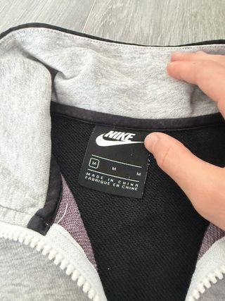 Chaqueta Nike Cremallera Gris y Negra