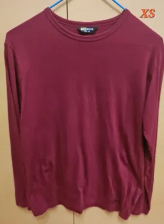 Pantalón INSIDE verde militar Talla M y Camisetas