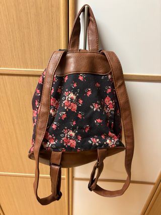 Mochila Lois Mujer Flores Negra Rosa